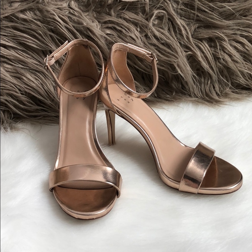 Rose gold heels size 7 wide